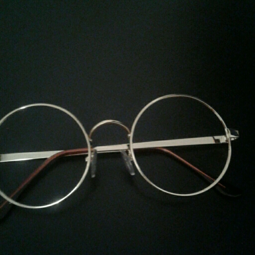 Meet your Posher, Alayah